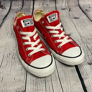 Red low top converse, unisex